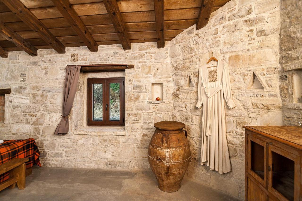 Kamihis Farm House Experience Zarós Exterior foto